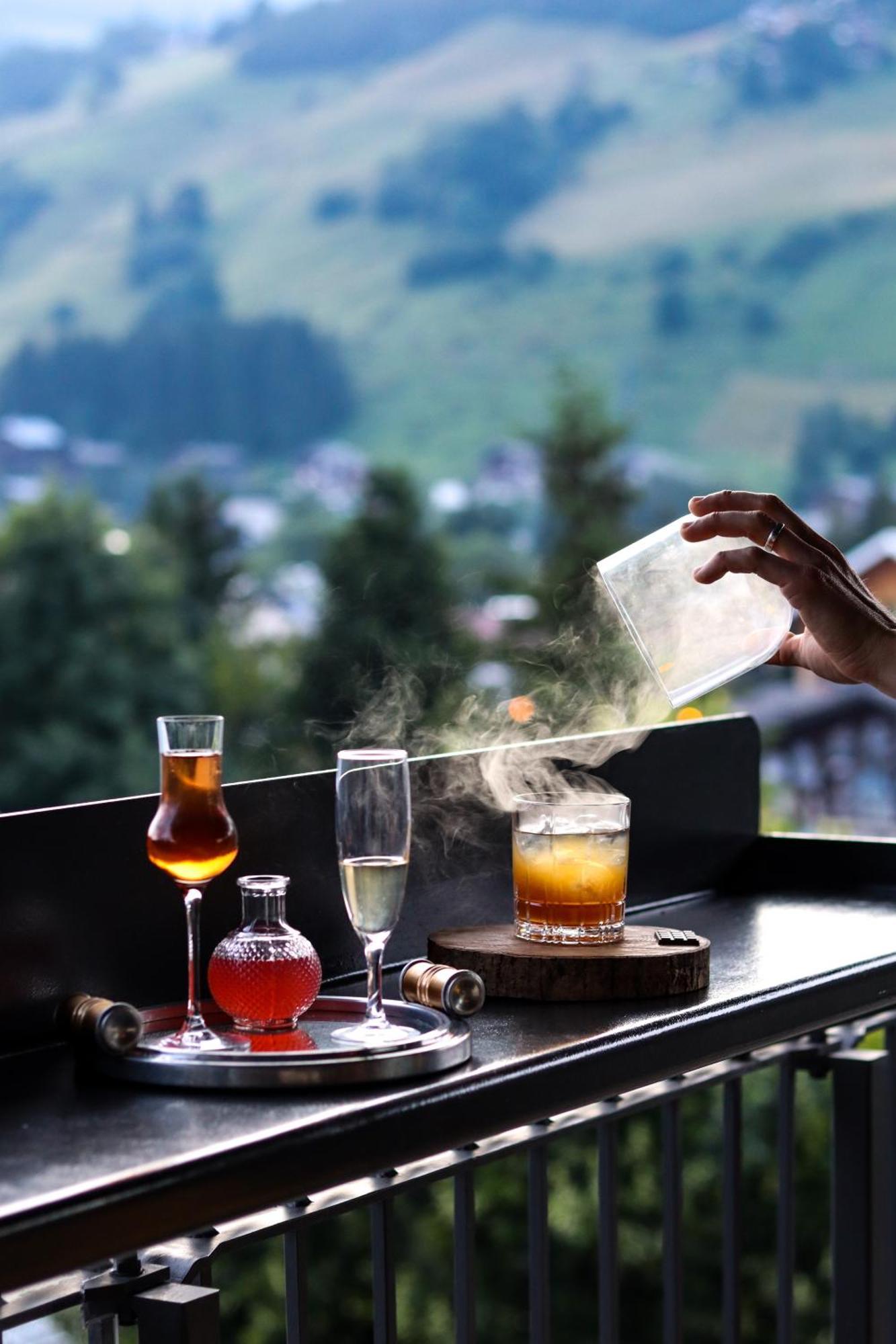 Grand Hotel Soleil D'Or 梅杰夫 外观 照片
